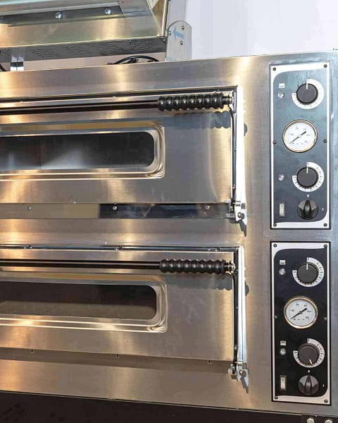 2nd Example Of How A double oven can be integrated