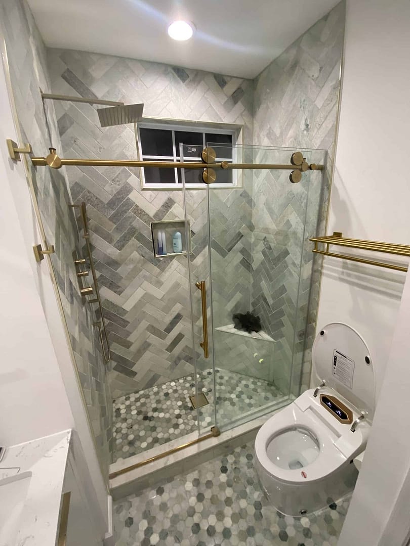 Bathroom remodeling company tub to walk in shower project gallery Upper Marlboro, Maryland.